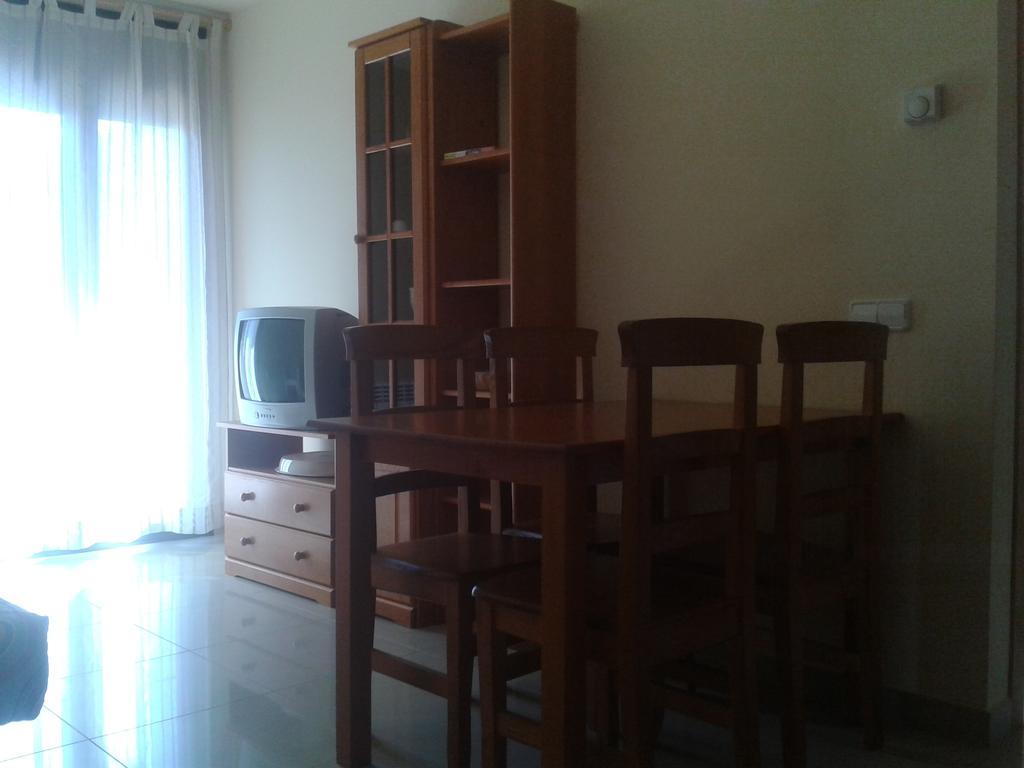 Apartamentos Fonda Finet Sant Felíu de Pallarols Esterno foto